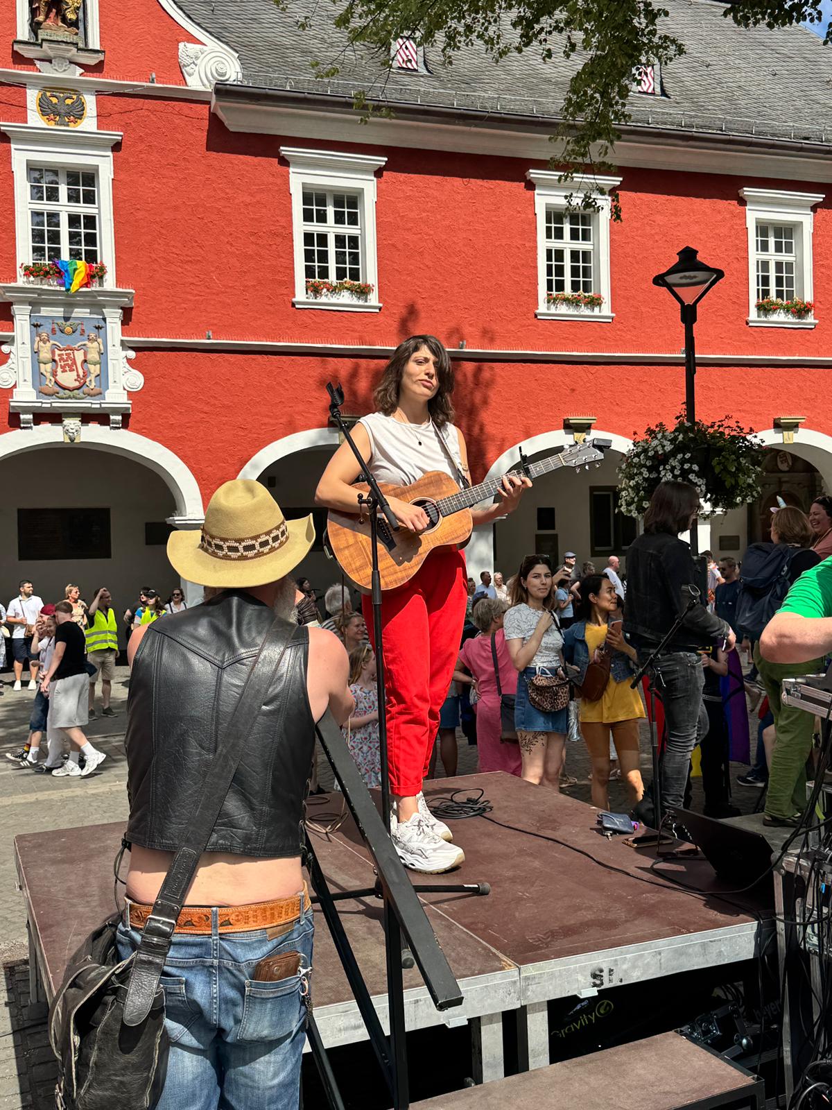 Bühnenprogramm beim CSD Soest