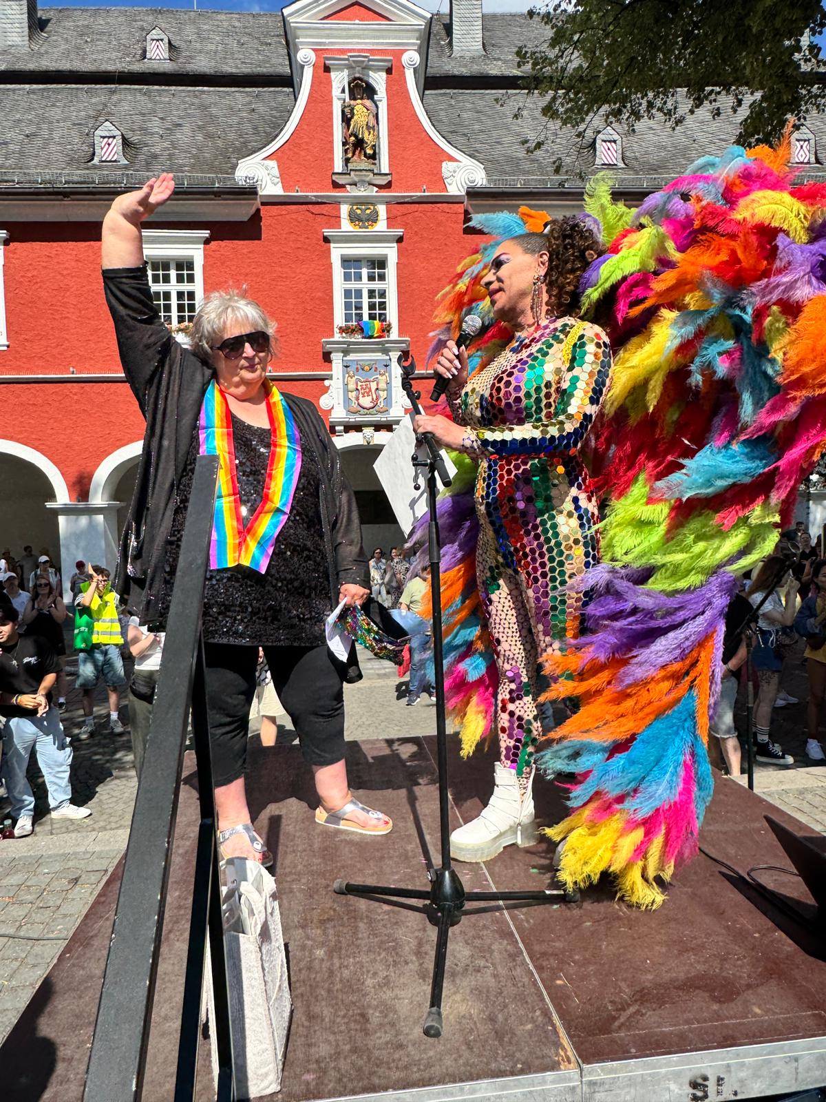 Kundgebung auf dem Petrikirchplatz